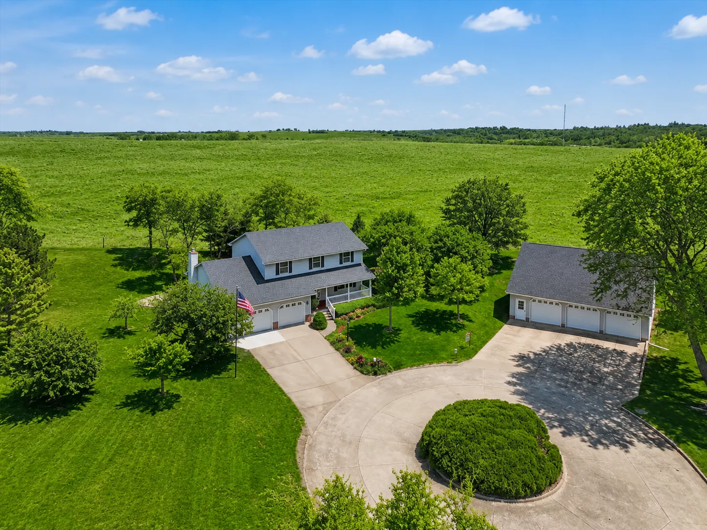 4 Shana Cir, Red Oak, IA